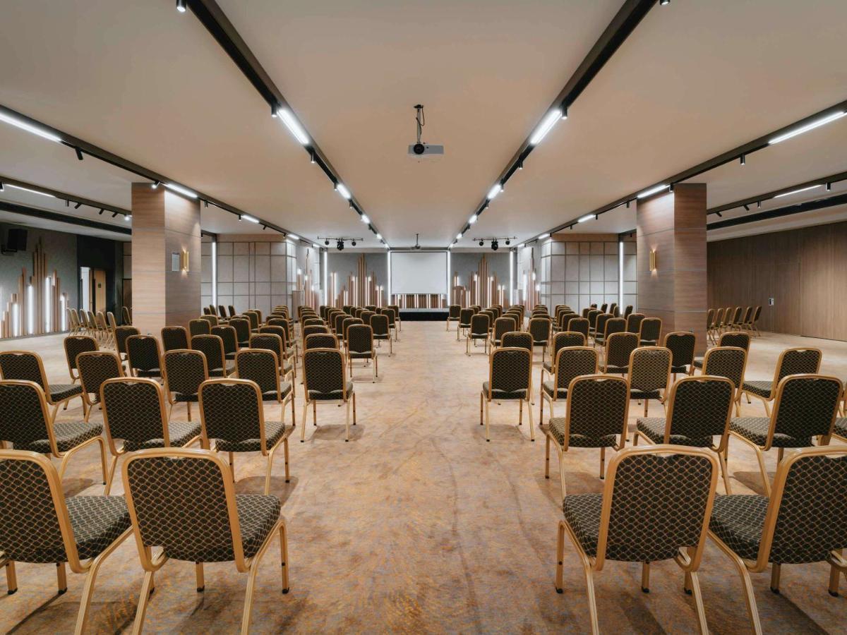 Mercure Trabzon Hotel Eksteriør bilde The main conference hall