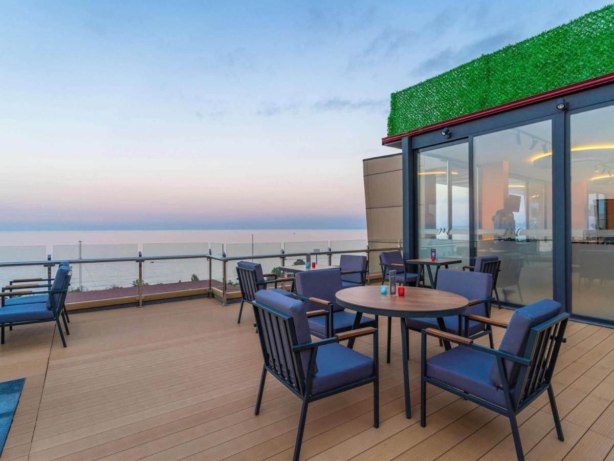 Mercure Trabzon Hotel Eksteriør bilde The Sky Bar